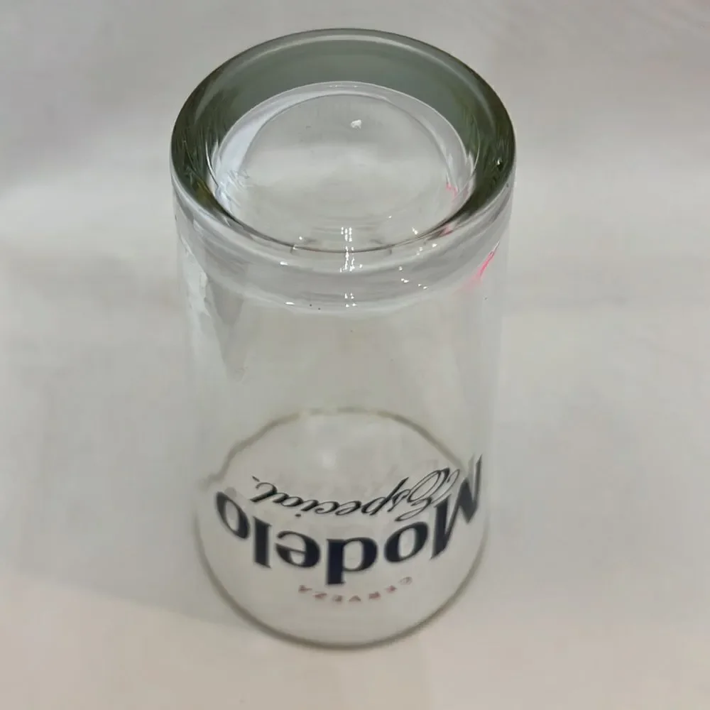 Modeling Beer Glass Especial Cerveza Gold Rim 16 Oz 5 3/4 In  Tall 3 1/2 Round